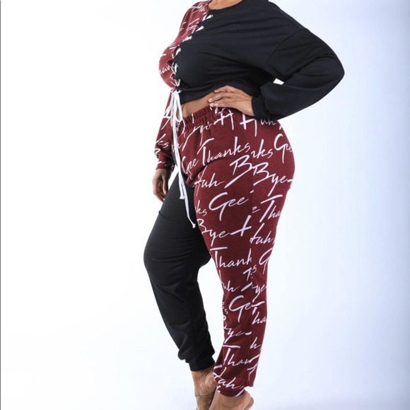Color Block Plus Size Jogger Set - Picture 3 of 7